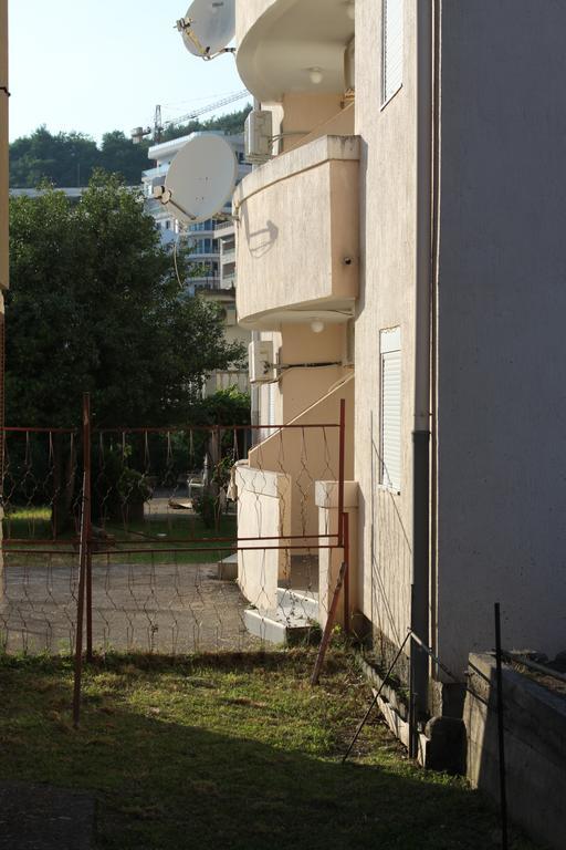 Apartments Becic Budva Exteriör bild