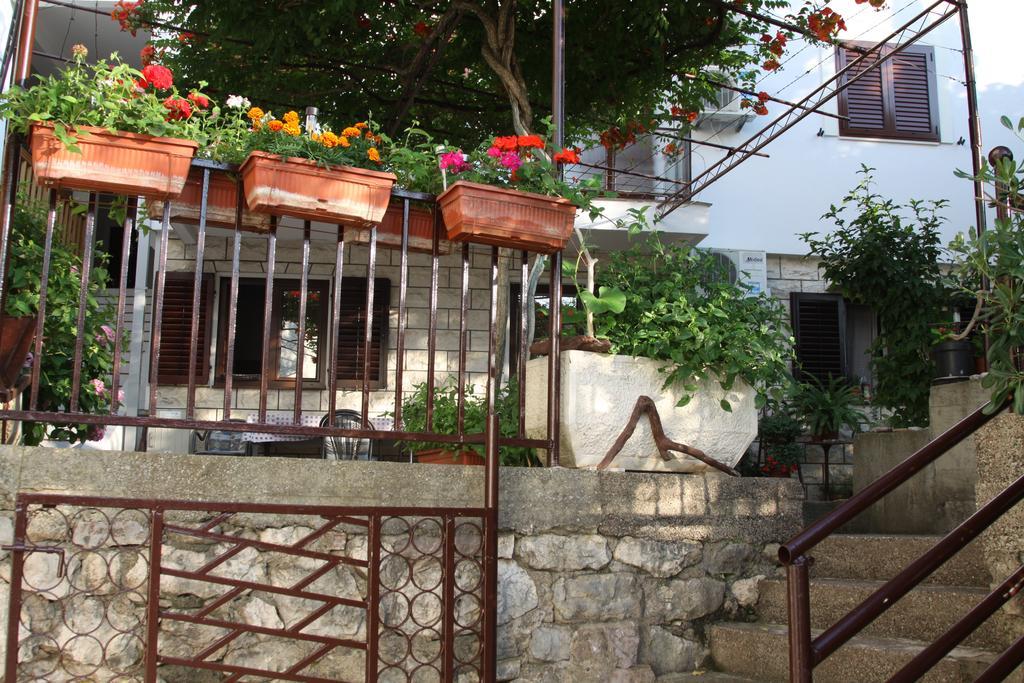 Apartments Becic Budva Exteriör bild
