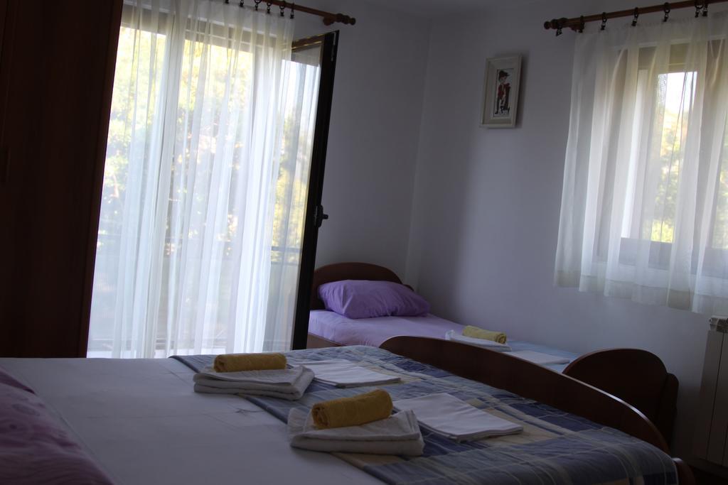 Apartments Becic Budva Exteriör bild